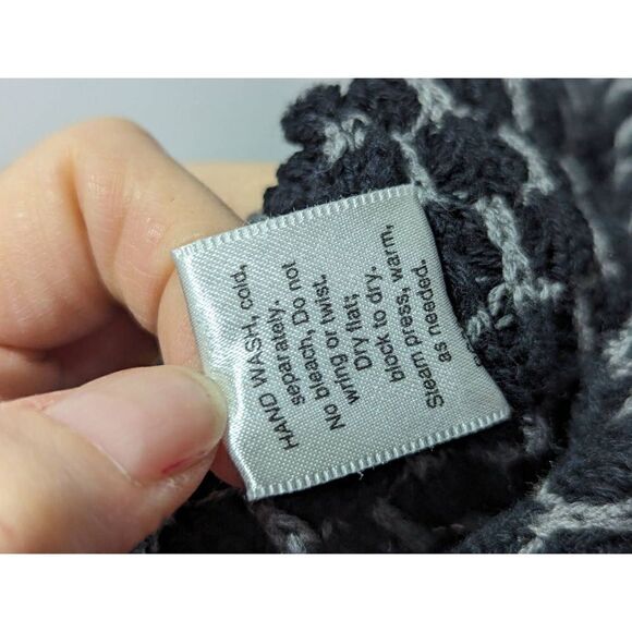 Pendleton Women's Blue & Gray Button Front Pattern Knit Cotton Cardigan Sweater - Picture 6 of 7